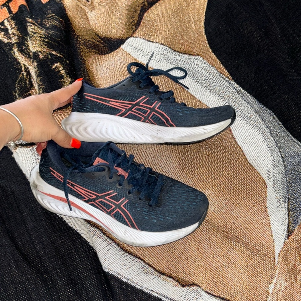 ASICS